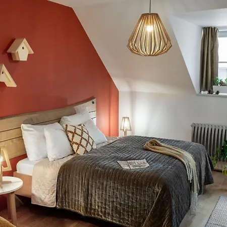 4 Trees By Adrez Apartment Prague