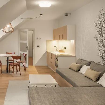 4 Trees By Adrez * Prag