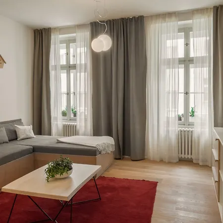 4 Trees By Adrez * Prag