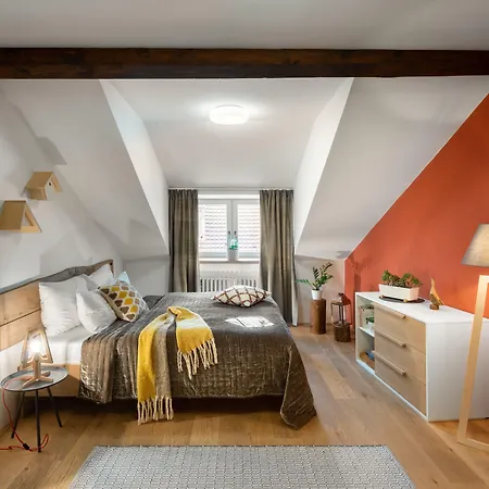 4 Trees By Adrez Apartment *