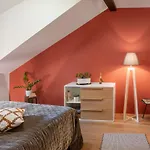 Apartment 4 Trees By Adrez